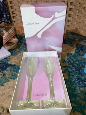 Calvin Klein Champagne Glass Set